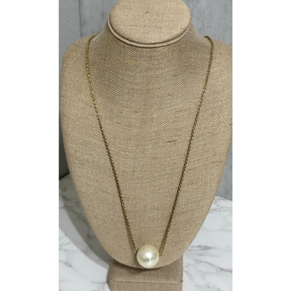 VINTAGE Gold Tone Faux Pearl Solitaire 34" Necklace Statement Glam - Picture 1 of 6